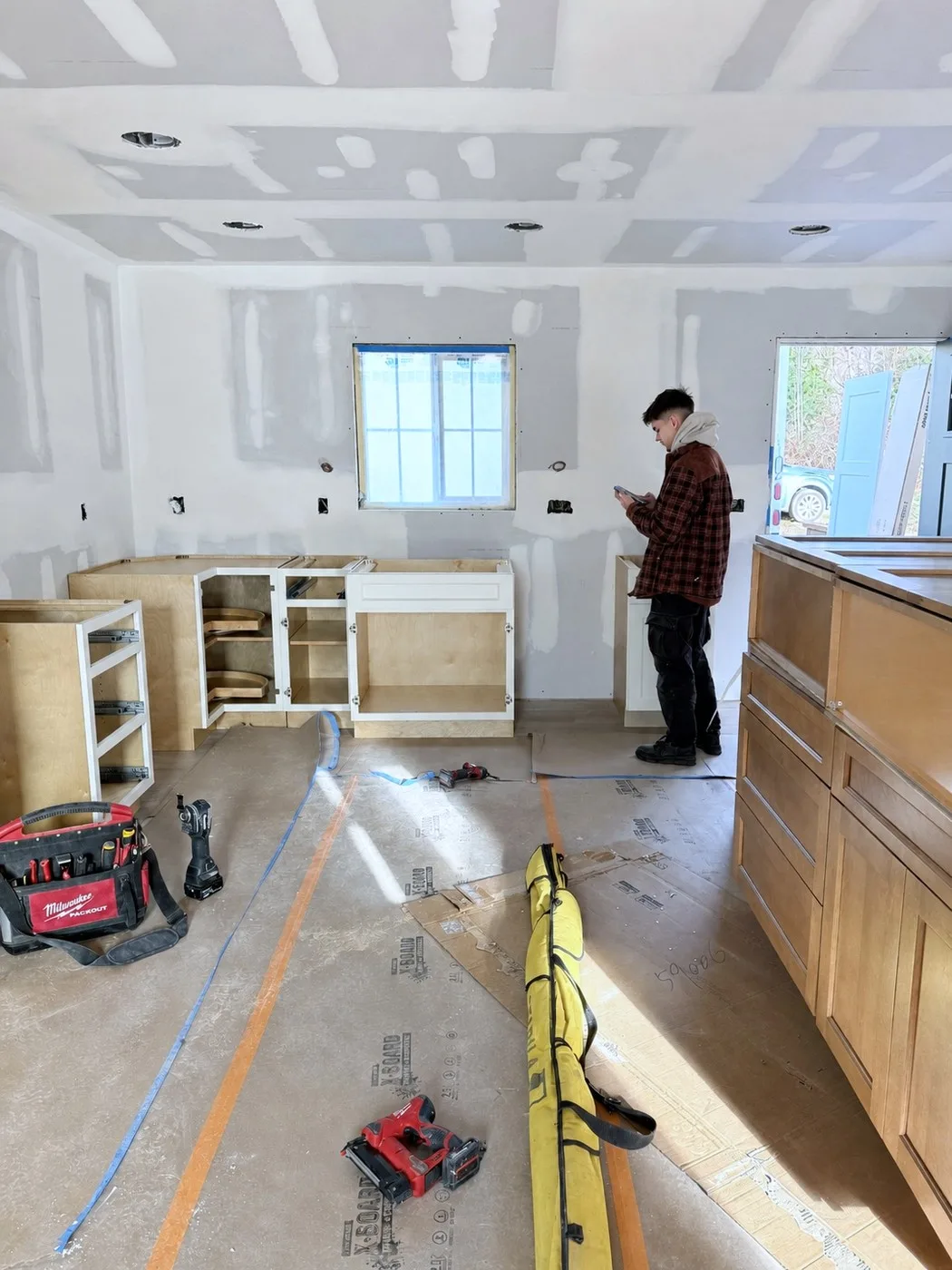 Cabinet drop