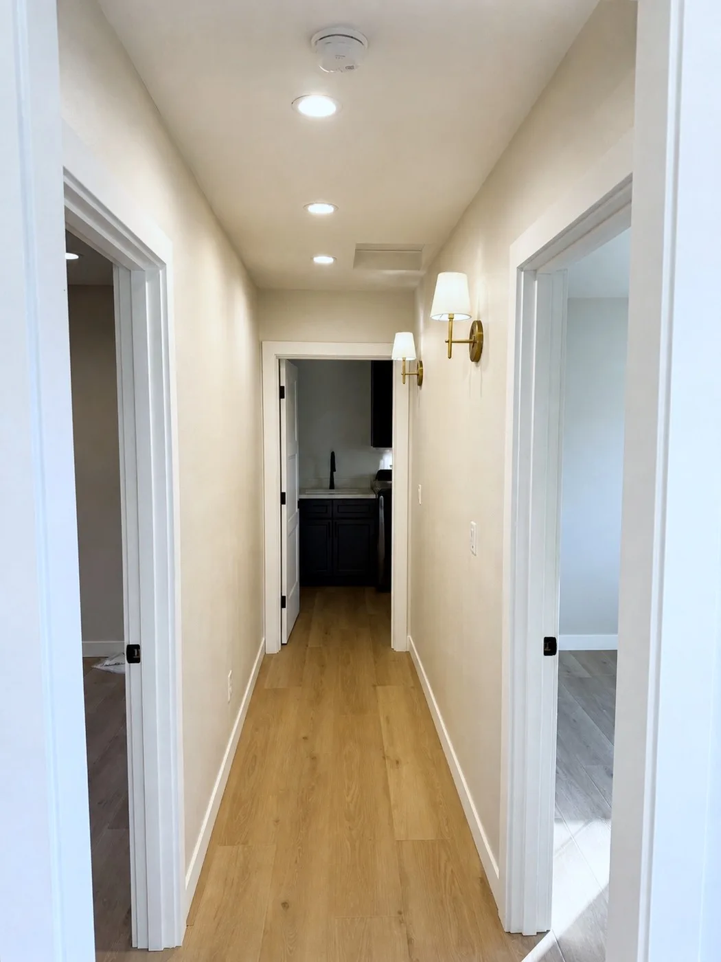 Interior reveal